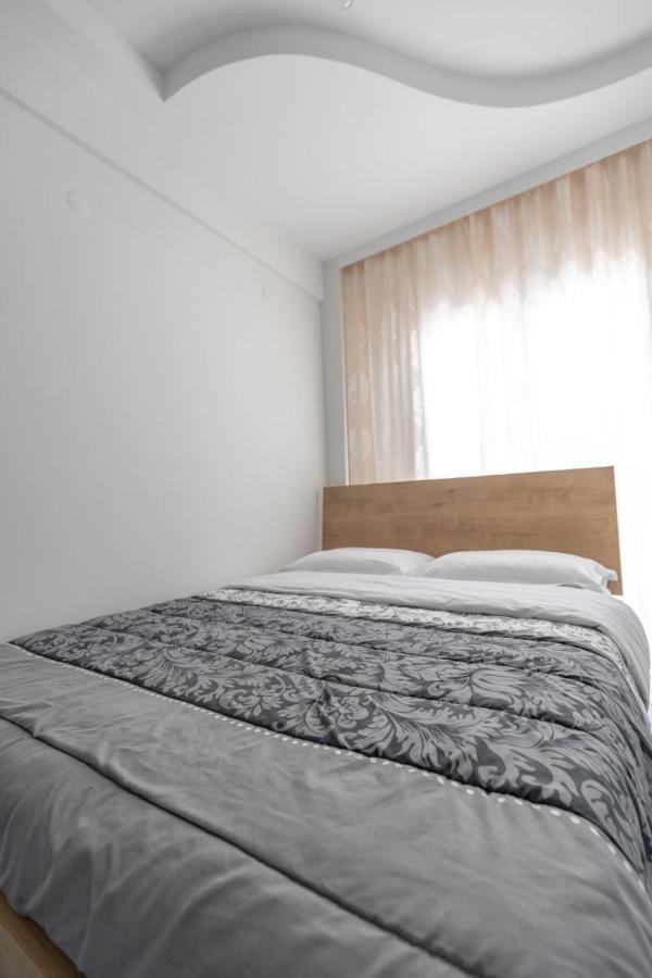 Apartment Karipidis